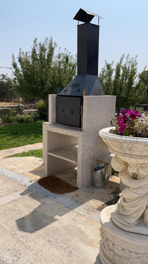 Moralina Villa Entre Encinas מראה חיצוני תמונה