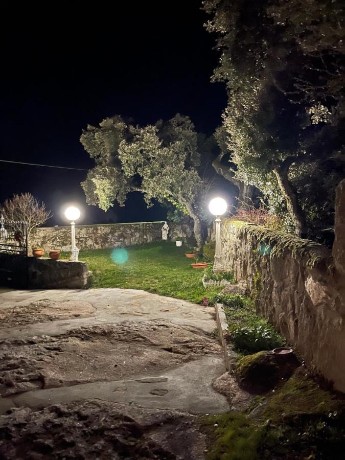Moralina Villa Entre Encinas מראה חיצוני תמונה